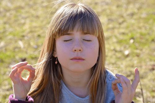 Transzcendentális meditáció a diákok számára: tanácsok a vizsgaidőszak stresszének kezelésére